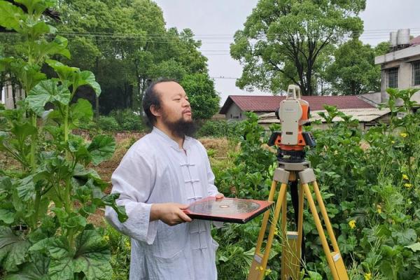 中国风水大师揭秘:如何利用风水改善生活运势 中国风水大师揭秘:如何利用风水改善生活运势
