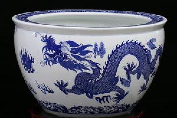 家居风水中瓷缸的摆放技巧与禁忌解读 家居风水中瓷缸的摆放技巧与禁忌解读