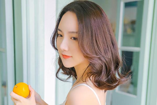 甲子日柱下的桃花运旺盛征兆 甲子日柱下的桃花运旺盛征兆