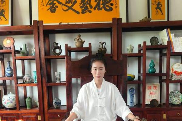 中国风水大师的智慧:如何在现代生活中应用古老风水理论 中国风水大师的智慧:如何在现代生活中应用古老风水理论
