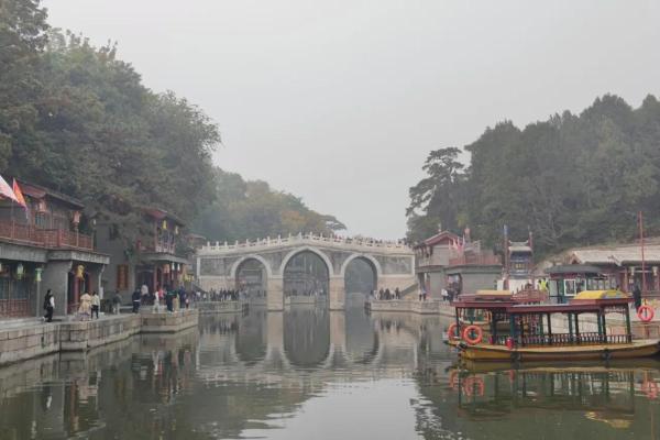桥名字与地域特色:它们如何塑造地方记忆 桥名字与地域特色:它们如何塑造地方记忆