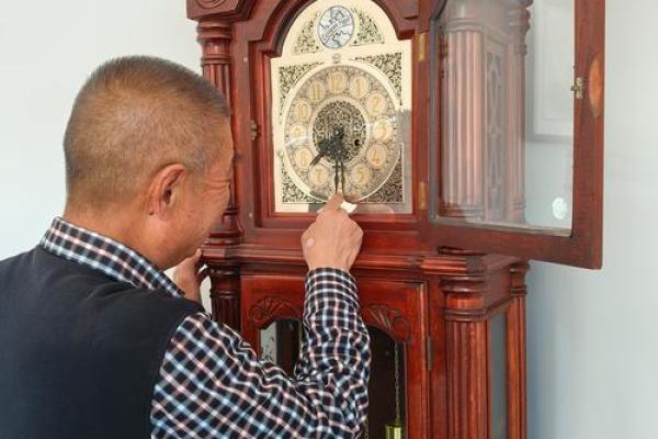 钟家居风水的五大禁忌与化解方法 钟家居风水的五大禁忌与化解方法